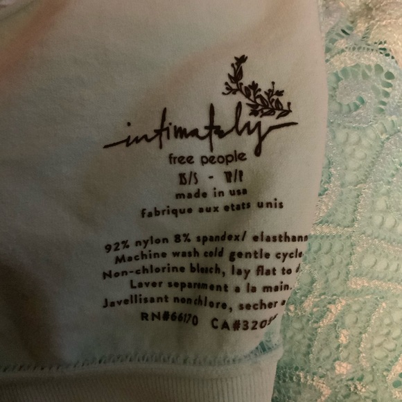🆕 Intimately Free People two bandeau bra seafoam - Picture 3 of 3